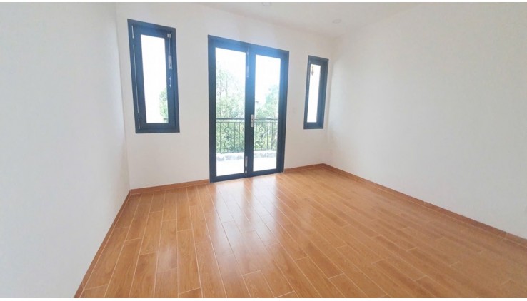 TÂN KỲ TÂN QUÝ - BÌNH TÂN - HẺM XE TẢI - 50M2 - NHÀ ĐẸP 4 TẦNG BTCT 6PN - SỔ VUÔNG A4 - GIÁ 5.8 TỶ